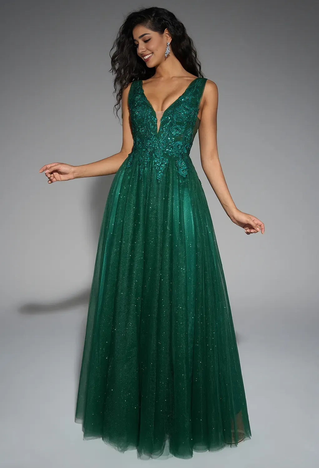 Beautiful Timeless Special Occasion Sophisticated Elegant Tulle A-Line V-Neck Sleeveless Prom Dress