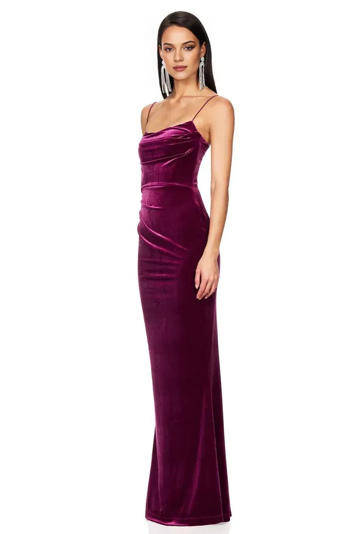 Graceful Stylish Refined Beautiful Timeless Chic Elegant Velvet Sleeveless Floor-Length Prom Dress