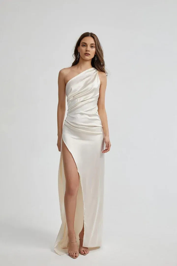Beautiful Timeless Special Occasion Sophisticated Elegant Red Satin Sleeveless Floor-Length Prom Dress