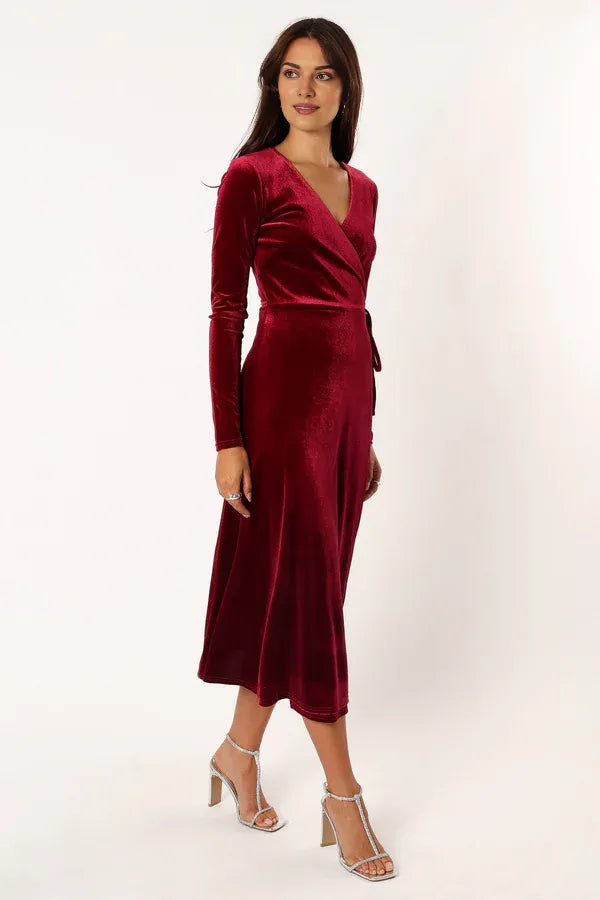 Stylish Refined Beautiful Timeless Elegant Burgundy Velvet Long Sleeve Long Prom Dress