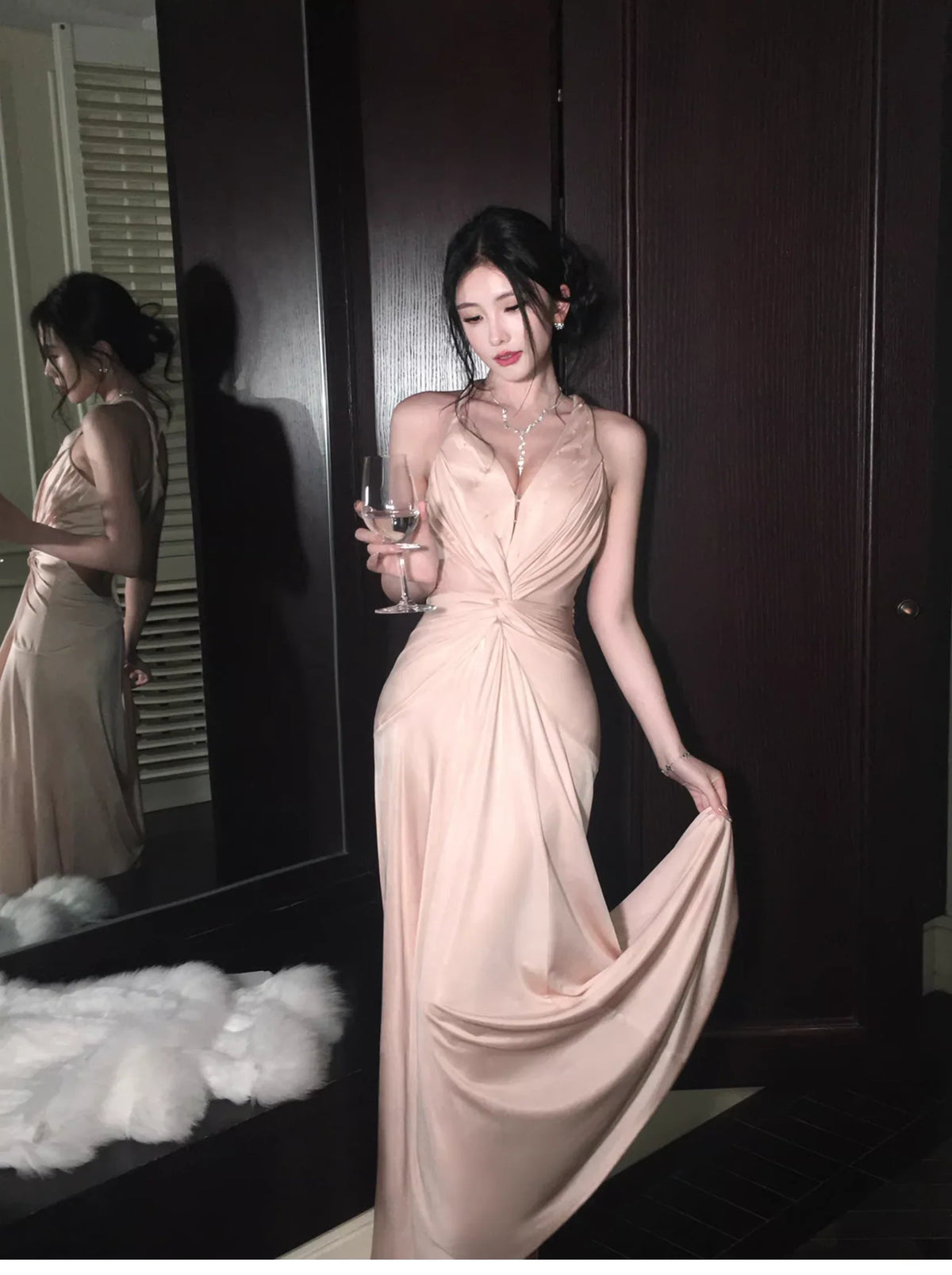 Coral Alluring Mermaid Halter-Neck Ruched Powder Long Party Dresses