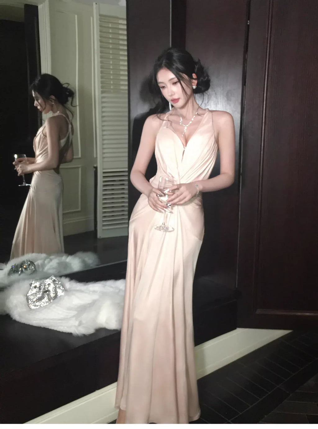 Coral Alluring Mermaid Halter-Neck Ruched Powder Long Party Dresses