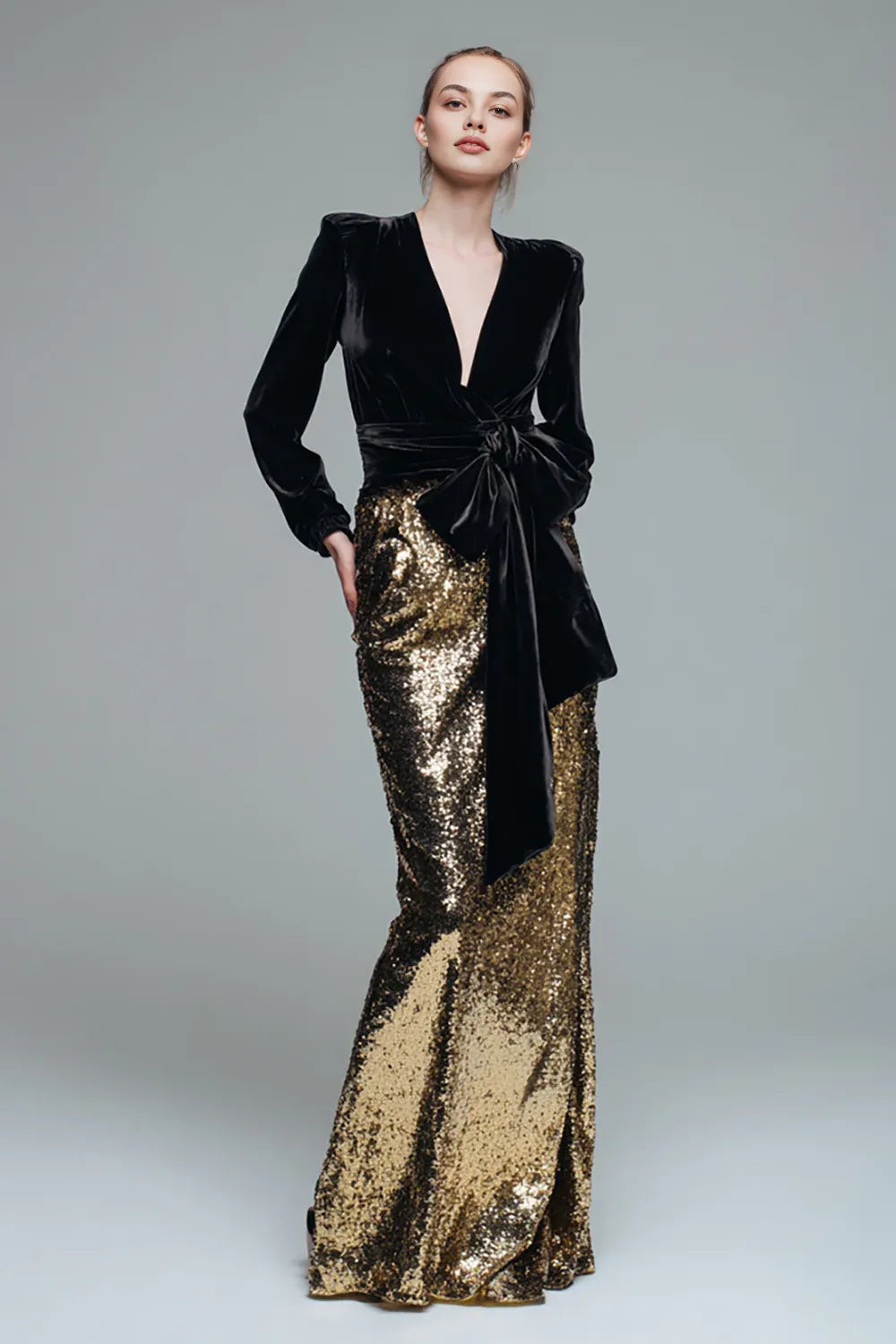Beautiful Timeless Chic Elegant Gold Sequins Sheath Long Sleeve Floor-Length Prom Dress