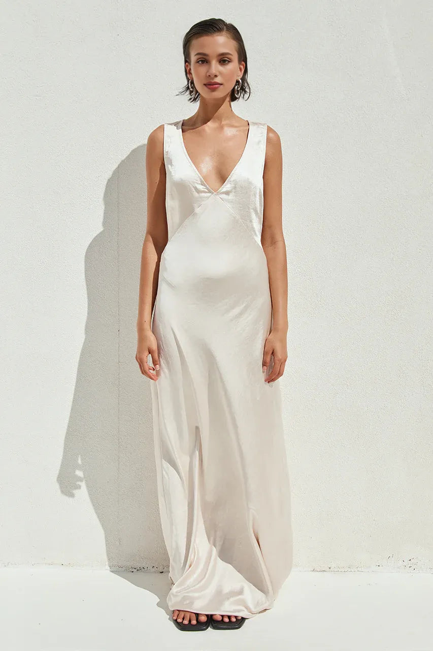 Special Occasion Sophisticated Graceful Stylish Refined Elegant Champagne Satin Sheath Sleeveless Prom Dress