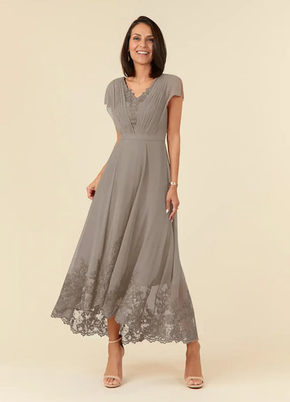 Graceful Stylish Refined Elegant Chiffon A-Line V-Neck Mother of the Bride Dress