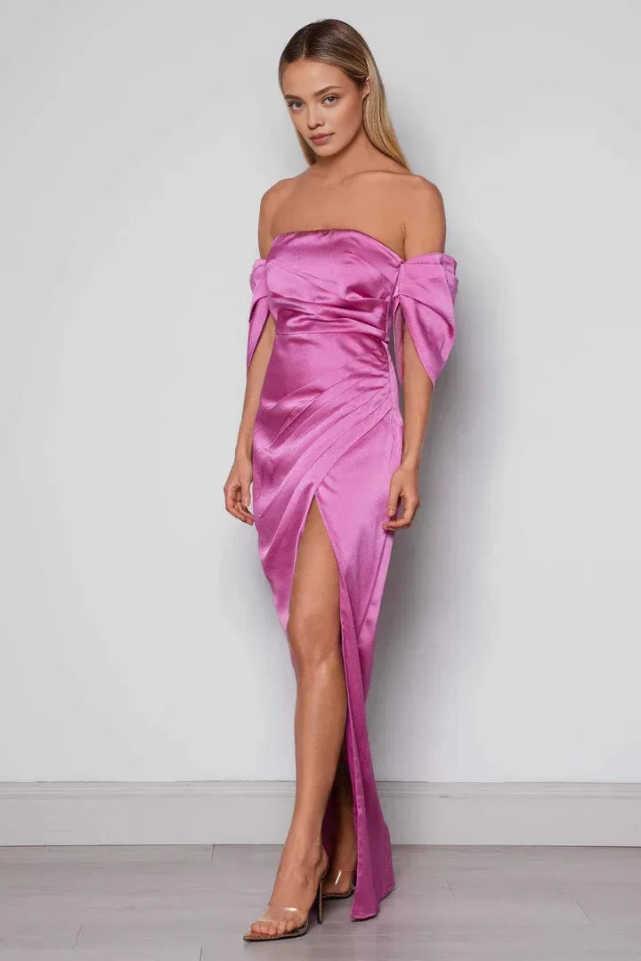 Stylish Refined Beautiful Timeless Chic Elegant Red Satin Sleeveless Floor-Length Prom Dress