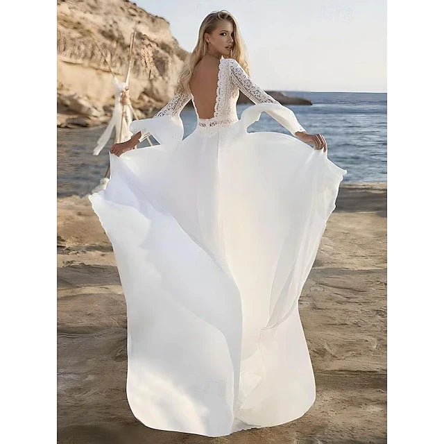 Beach Wedding Dresses A-Line Long Sleeve Scalloped Plunge Neckline Floor Length Bridal Tops Bridal Gowns With Appliques