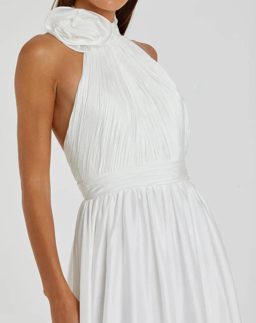 Timeless Chic Elegant Sage Green Satin A-Line Halter Sleeveless Floor-Length Prom Dress
