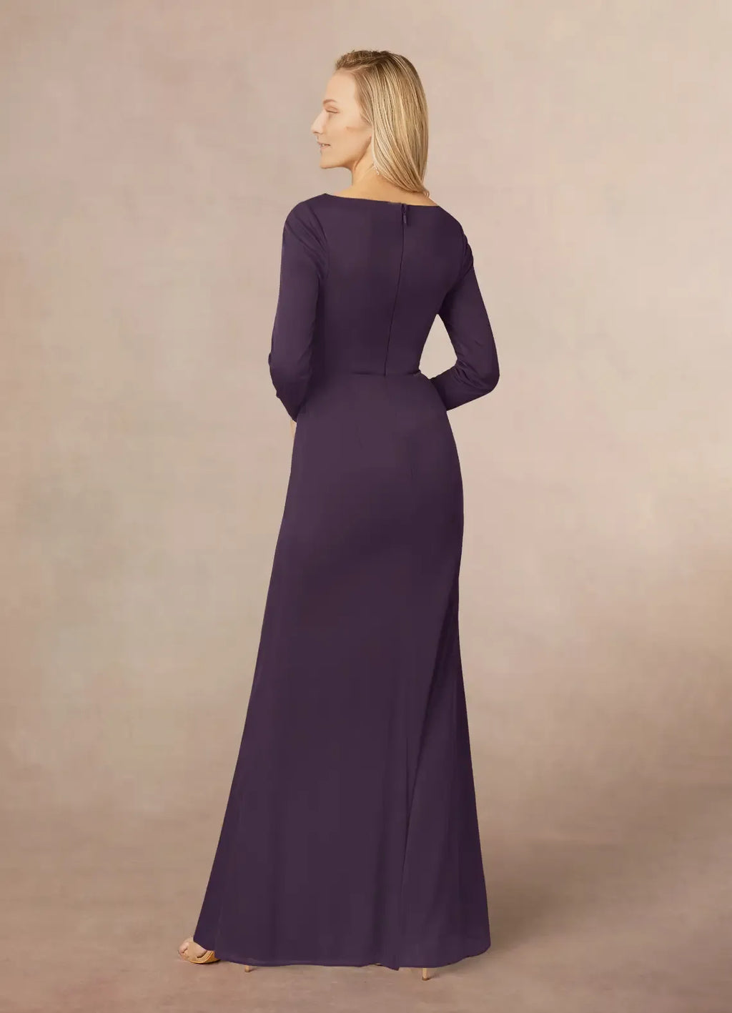 Plum Mermaid V-Neck Pleated Mother of the Bride Dresses of the Bride with line Long Sheer Sleeves Draped Ruffles and Side Slit for Timeless Wedding Celebrations