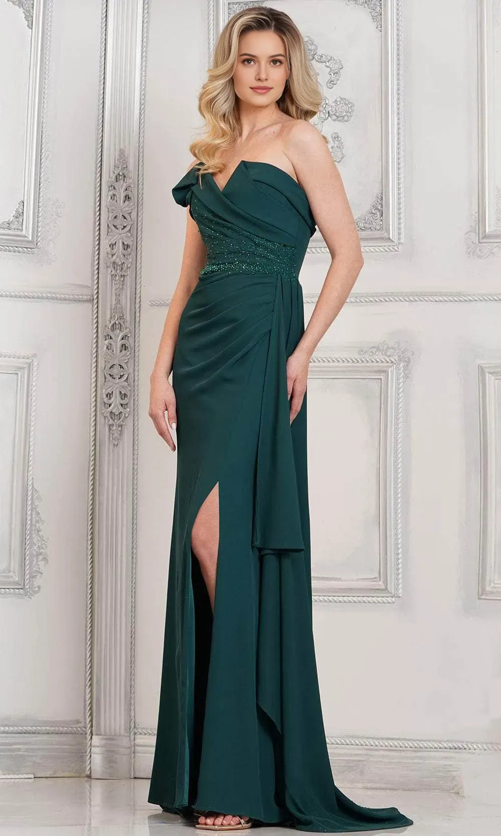 Black Strapless Evening Dress with Waistband Asymmetric Draping and High Side Slit for Formal Occasions