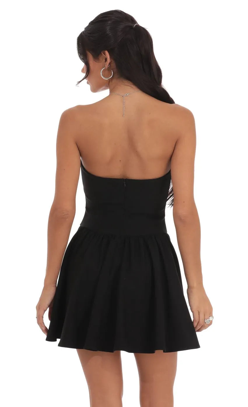 Black Strapless Homecoming Dresses with Flared Skirt Ideal for Homecoming School Dances