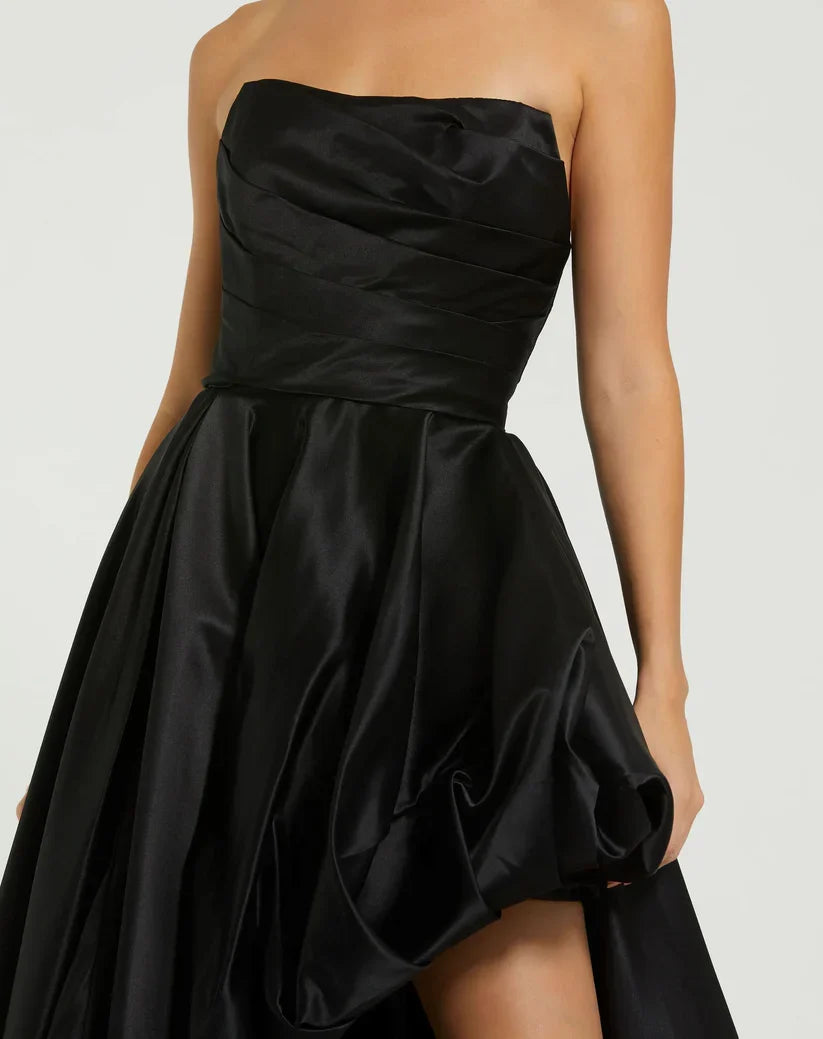 Refined Beautiful Timeless Chic Elegant Black Satin A-Line Strapless Sleeveless Prom Dress