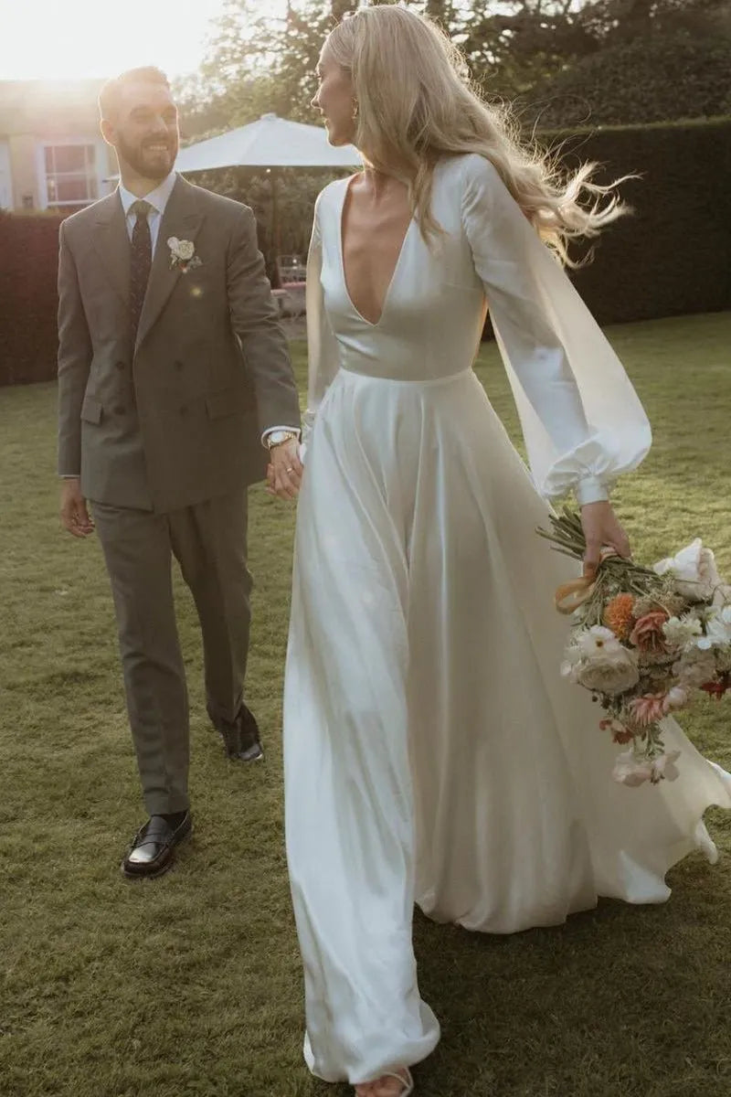 Bohemian A-Line V-Neck Bishop-Sleeve Open-Back Sweep-Train Wedding Dresses