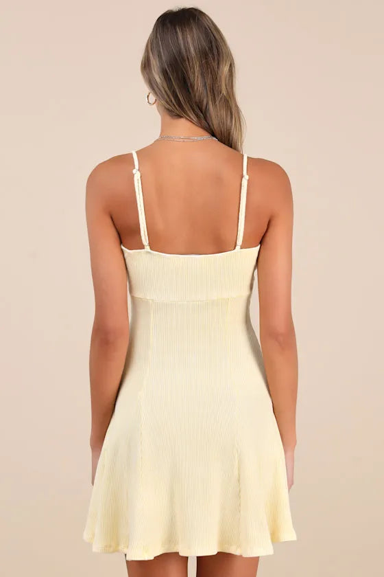 Yellow Butter Ribbed Homecoming Dress Spaghetti Straps Flowy Hem Radiate Youthful Charm at Your School Dance