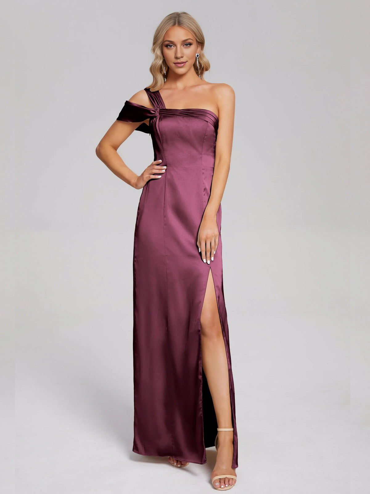 Stylish Refined Beautiful Timeless Chic Elegant Black Satin Sheath Sleeveless Prom Dress