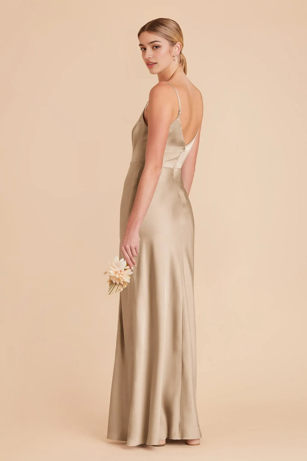 Champagne V - Neck Prom Dress Spaghetti Strap Gown with Side Slit for Effortless Elegance