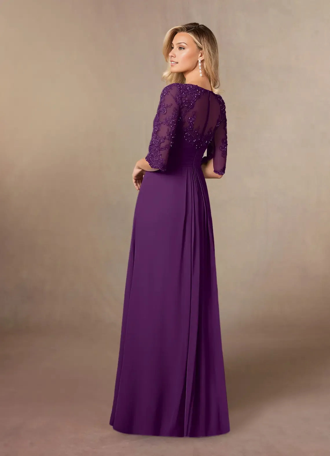 Elegant Chiffon A-Line Scoop Neck Short Sleeve Floor-Length Mother of the Bride Dress