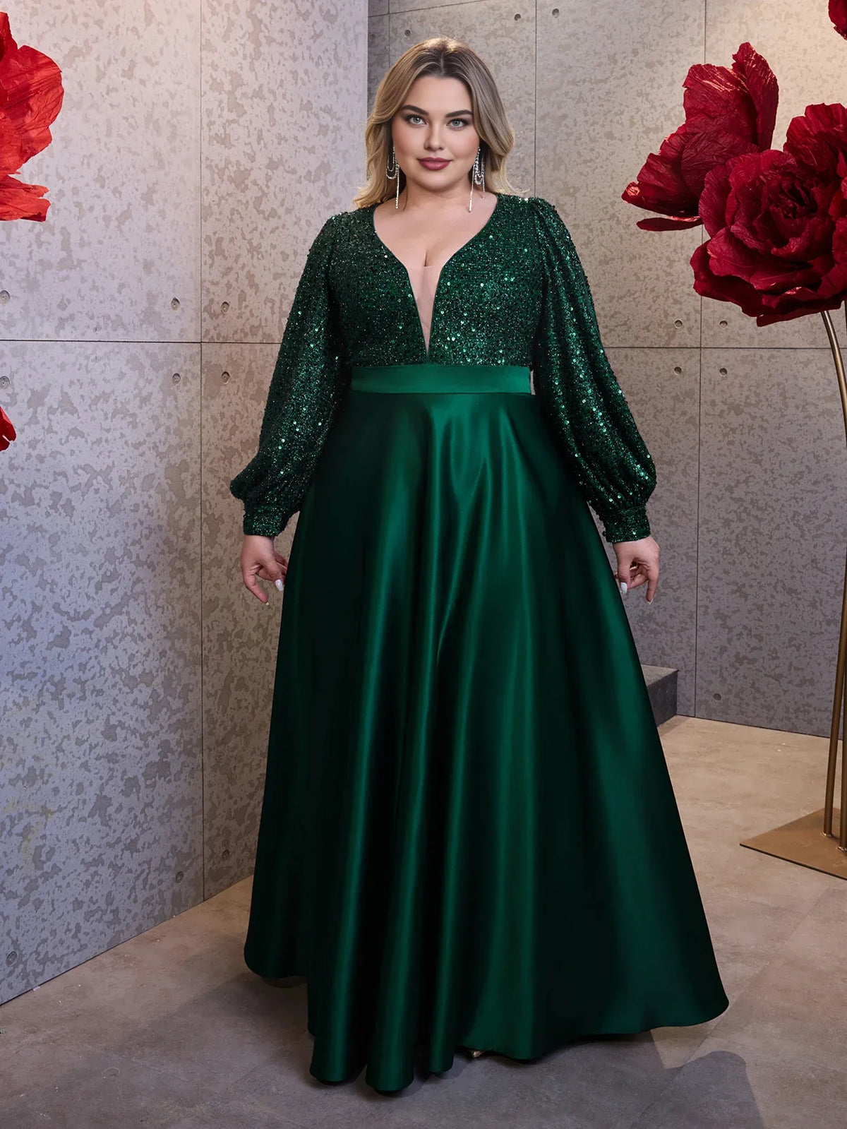 Special Occasion Sophisticated Elegant Emerald Green Satin A-Line Long Sleeve Floor-Length Prom Dress