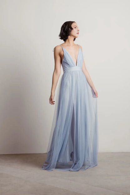Romantic Burgundy Slit A-Line V-Neck Sleeveless Open-Back Floor-Length Prom Dress