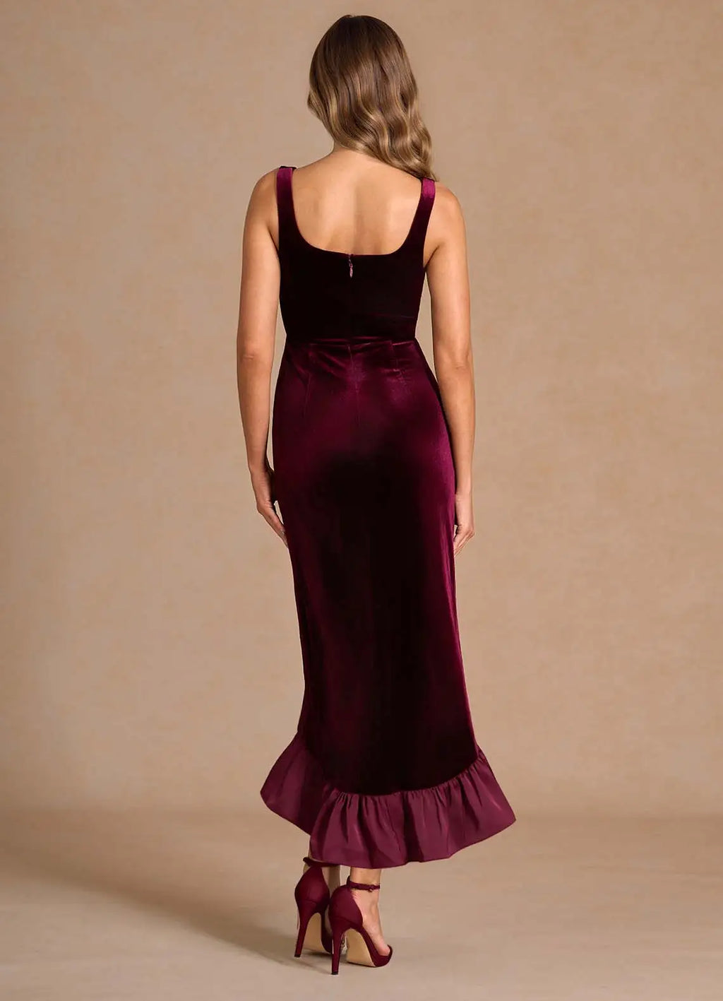Stylish Refined Beautiful Elegant Black Velvet Mermaid Square Neck Sleeveless Evening Dress
