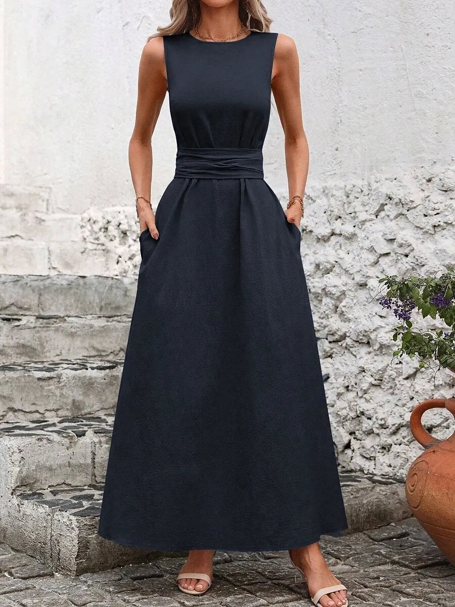 Green Crew Neck Sleeveless Belted Emerald Maxi Prom Dress With Pocket