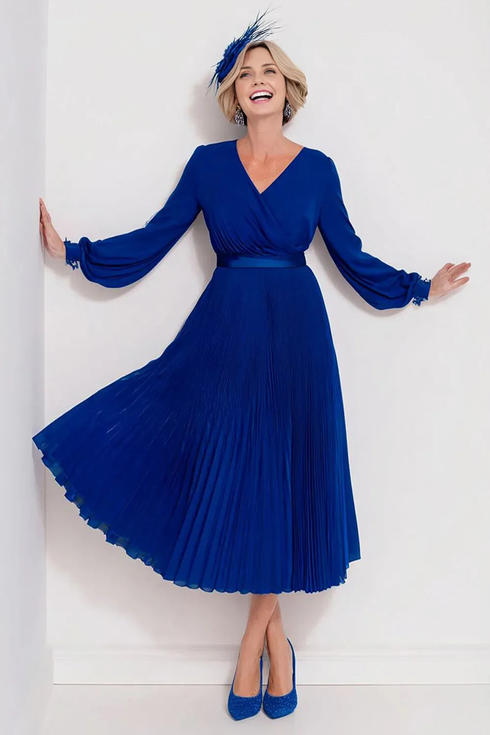Elegant Royal Blue A-Line V-Neck Long Sleeve Tea-Length Mother of the Bride Dress