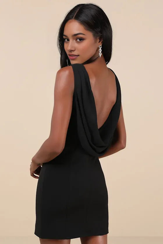Black Mini Dress with Deep V - Neck Sleeveless Design and Side Slit Ideal for Trendy High - School Homecoming Events