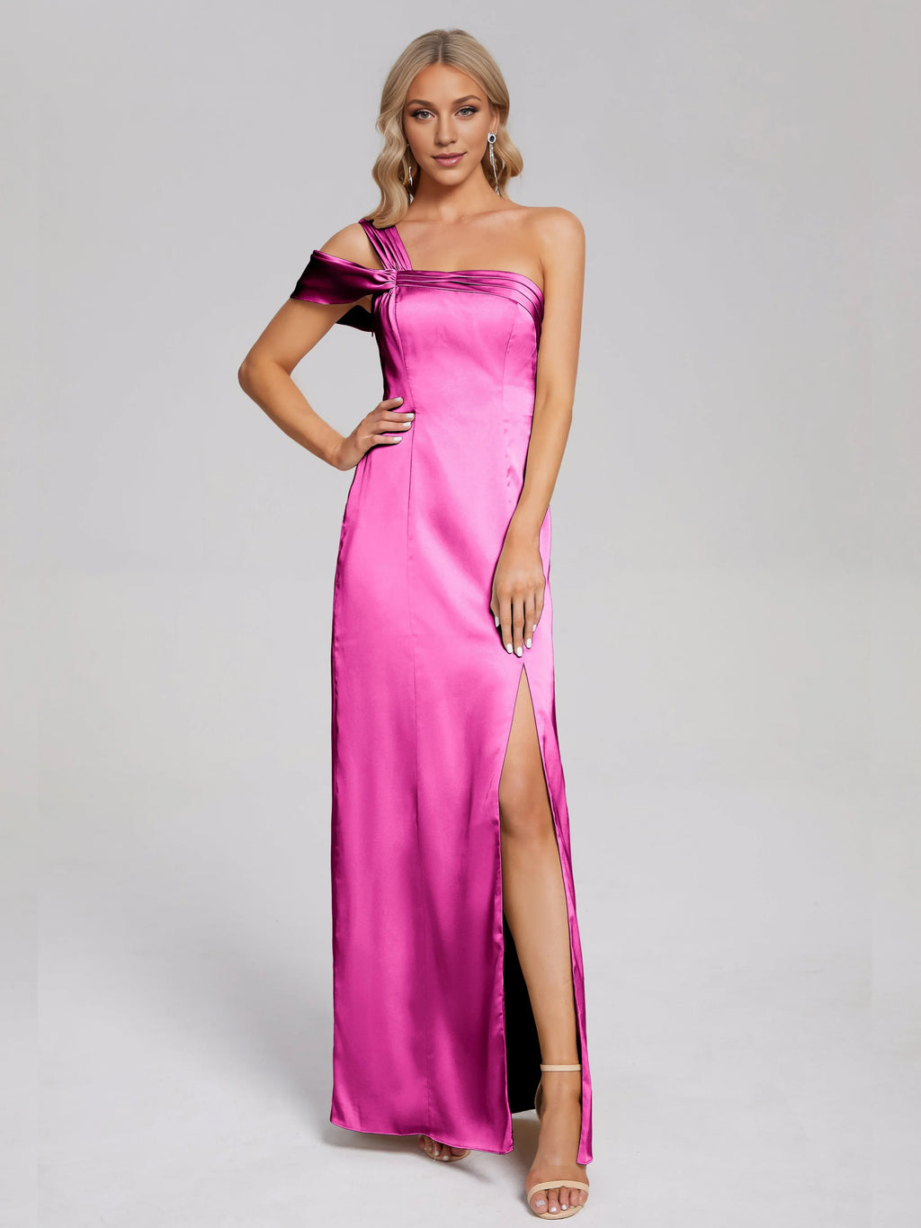 Stylish Refined Beautiful Timeless Chic Elegant Black Satin Sheath Sleeveless Prom Dress