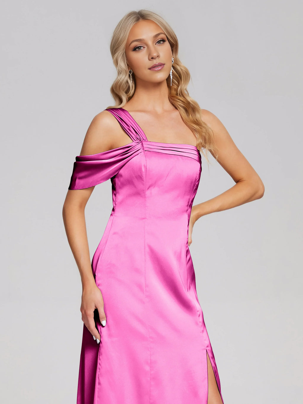 Stylish Refined Beautiful Timeless Chic Elegant Black Satin Sheath Sleeveless Prom Dress