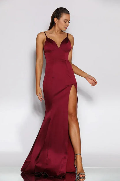 Beautiful Timeless Special Occasion Sophisticated Elegant White Satin Mermaid Sleeveless Prom Dress