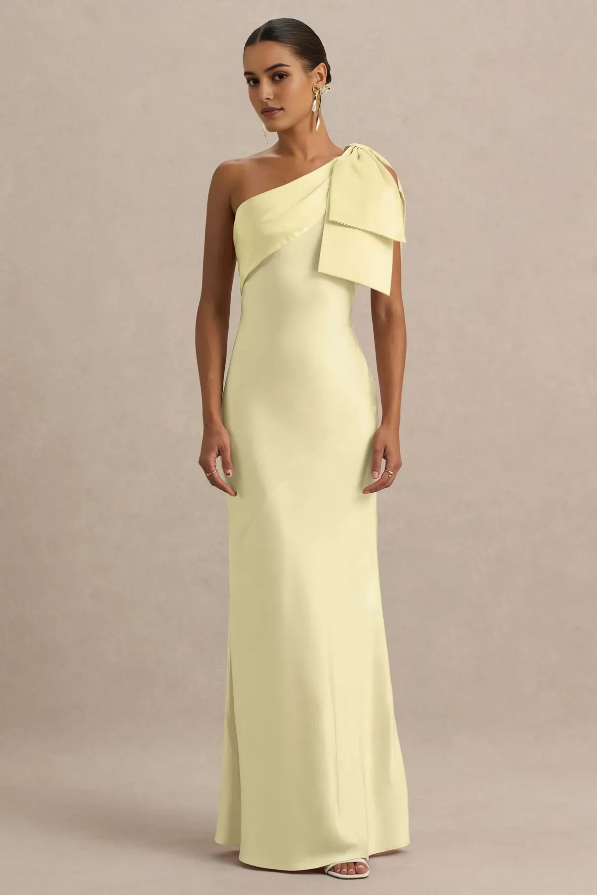 Yellow One - Shoulder Pale Prom Dress with Bow Detail and Flowing Maxi Silhouette