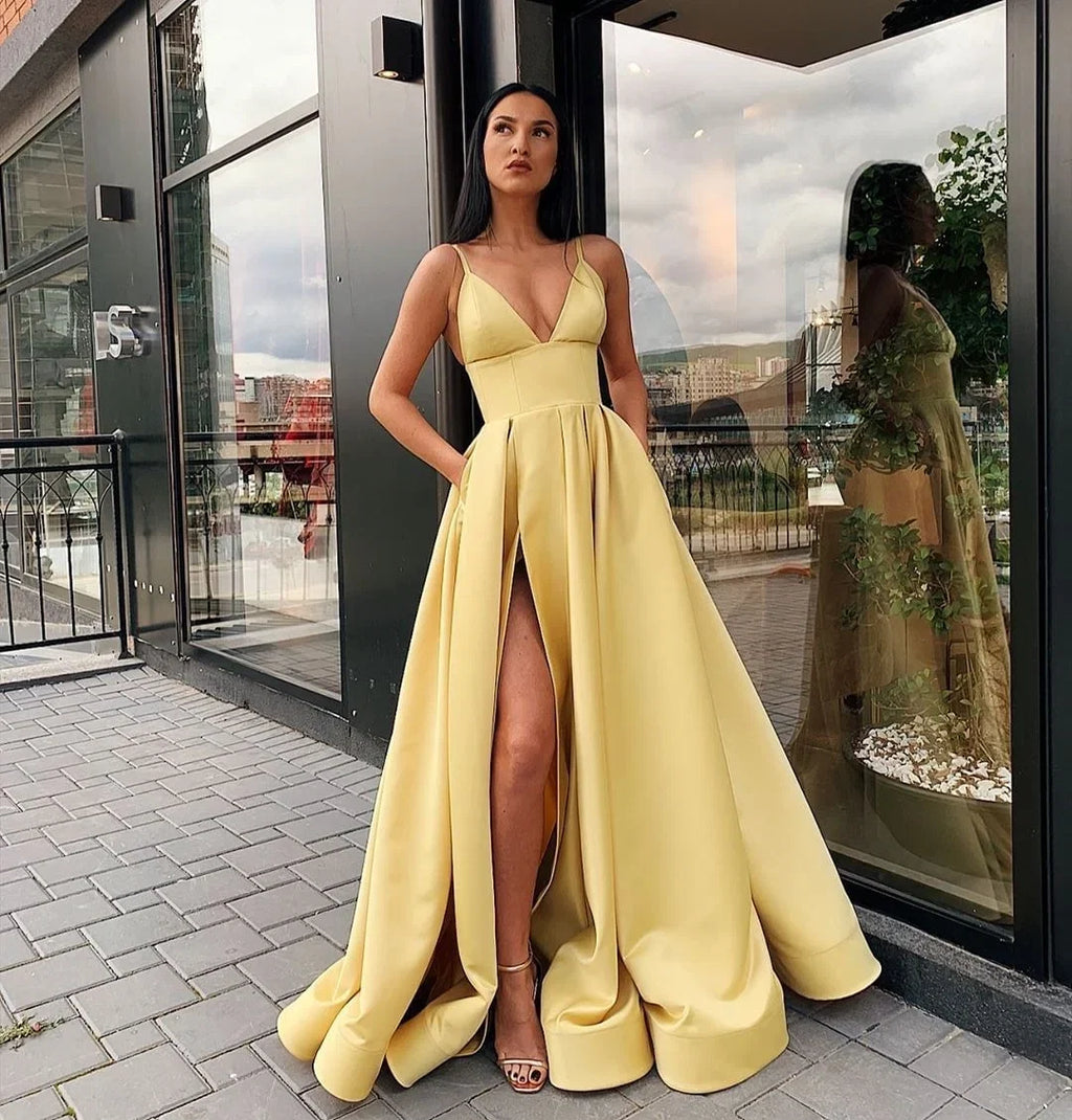 Spaghetti Strap Pocket Maxi Party Dress