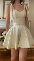 White A-Line Homecoming Dress with Bow Strap Sweetheart Neckline Flared Skirt for Prom Night