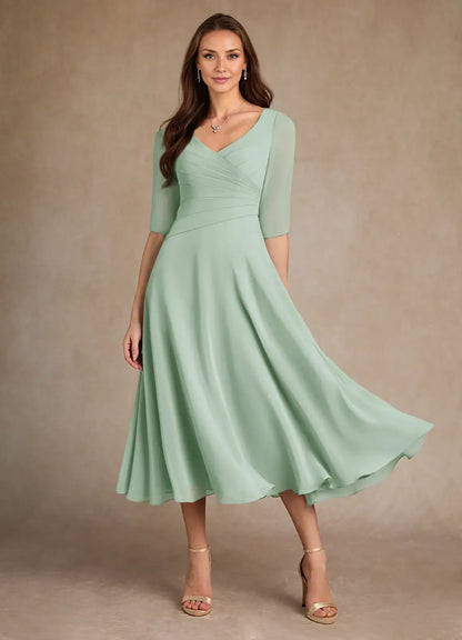 Refined Beautiful Elegant Chiffon A-Line Pleated Mini Mother of the Bride Dress
