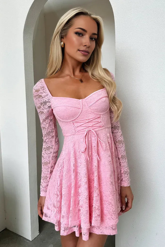 Chic Elegant Red Lace A-Line Square Neck Long Sleeve Mini Homecoming Dress