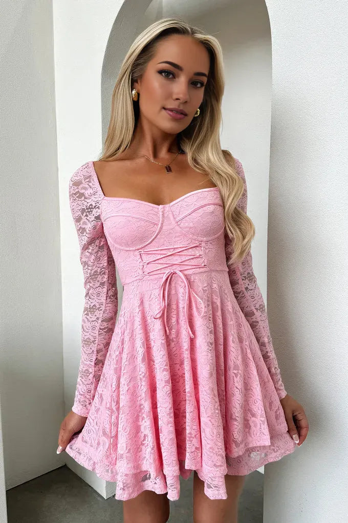 Chic Elegant Red Lace A-Line Square Neck Long Sleeve Mini Homecoming Dress