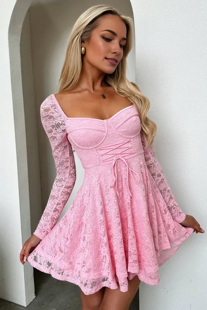 Chic Elegant Red Lace A-Line Square Neck Long Sleeve Mini Homecoming Dress