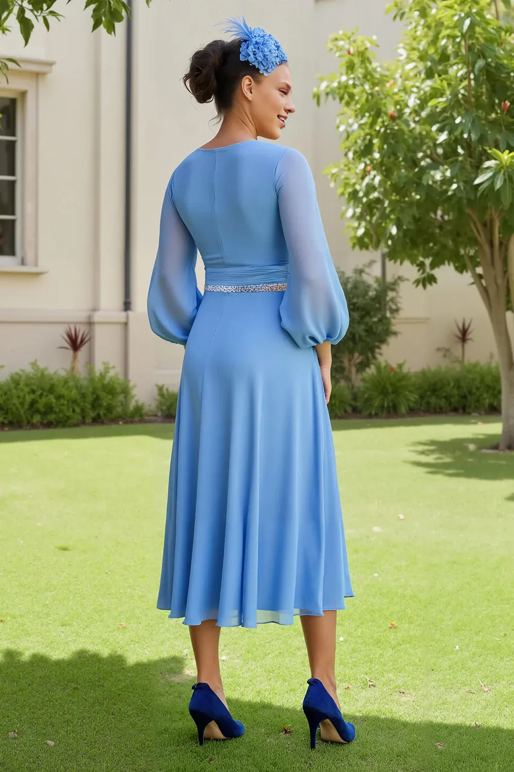 Elegant Light Blue Chiffon V-Neck Long Sleeve Tea-Length Mother of the Bride Dress