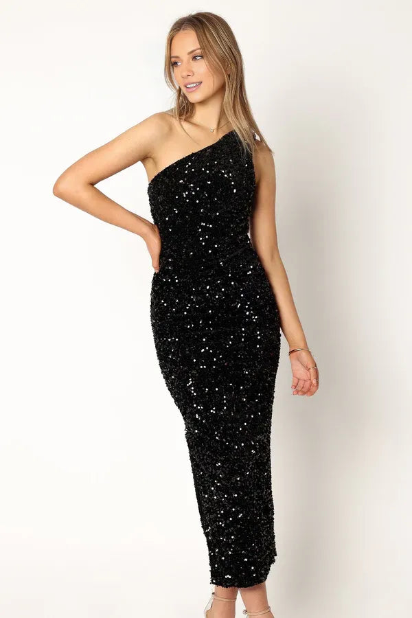 Special Occasion Sophisticated Graceful Stylish Refined Beautiful Elegant Gold Sequins Sleeveless Prom Dress
