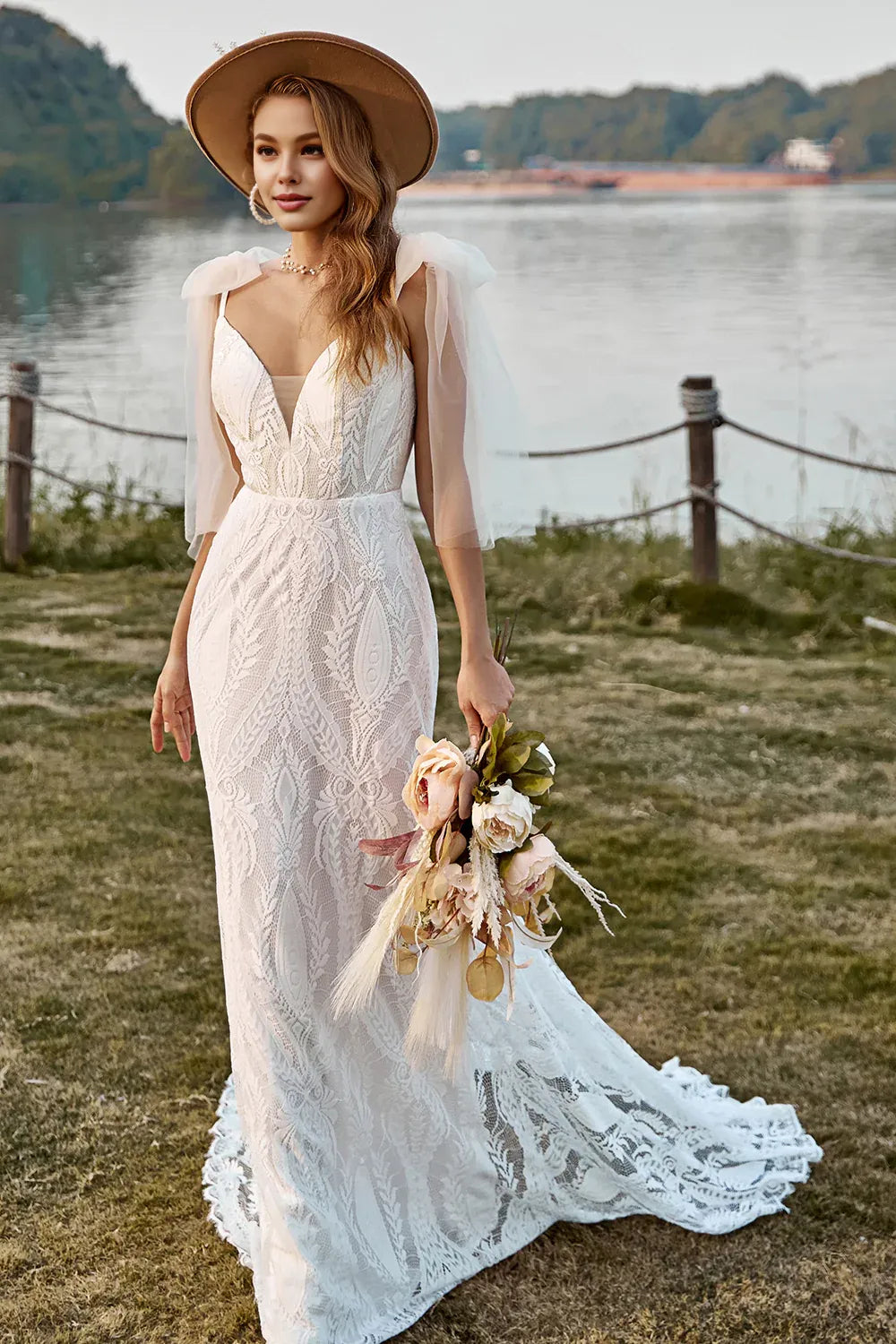 Graceful Stylish Refined Beautiful Timeless Elegant Ivory Tulle Mermaid Sleeveless Wedding Dress