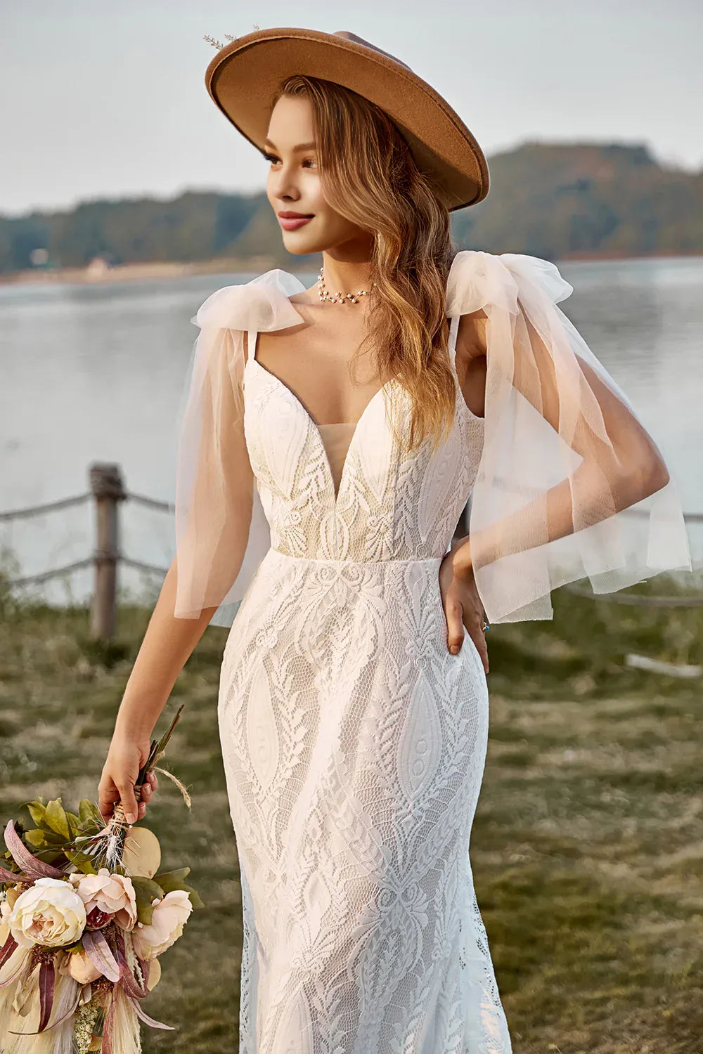 Graceful Stylish Refined Beautiful Timeless Elegant Ivory Tulle Mermaid Sleeveless Wedding Dress