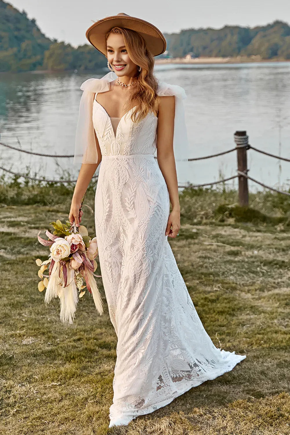 Graceful Stylish Refined Beautiful Timeless Elegant Ivory Tulle Mermaid Sleeveless Wedding Dress