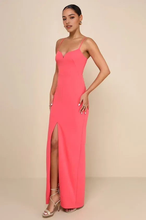 Coral Pink Bodycon Prom Dress with Sweetheart Neck line Spaghetti Straps Side Slit A Glamorous Choice for Formal Occasions