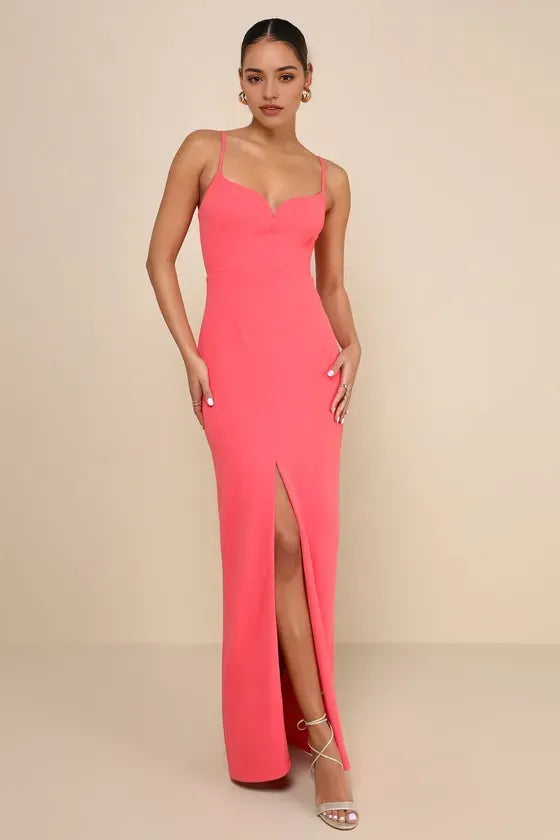Coral Pink Bodycon Prom Dress with Sweetheart Neck line Spaghetti Straps Side Slit A Glamorous Choice for Formal Occasions