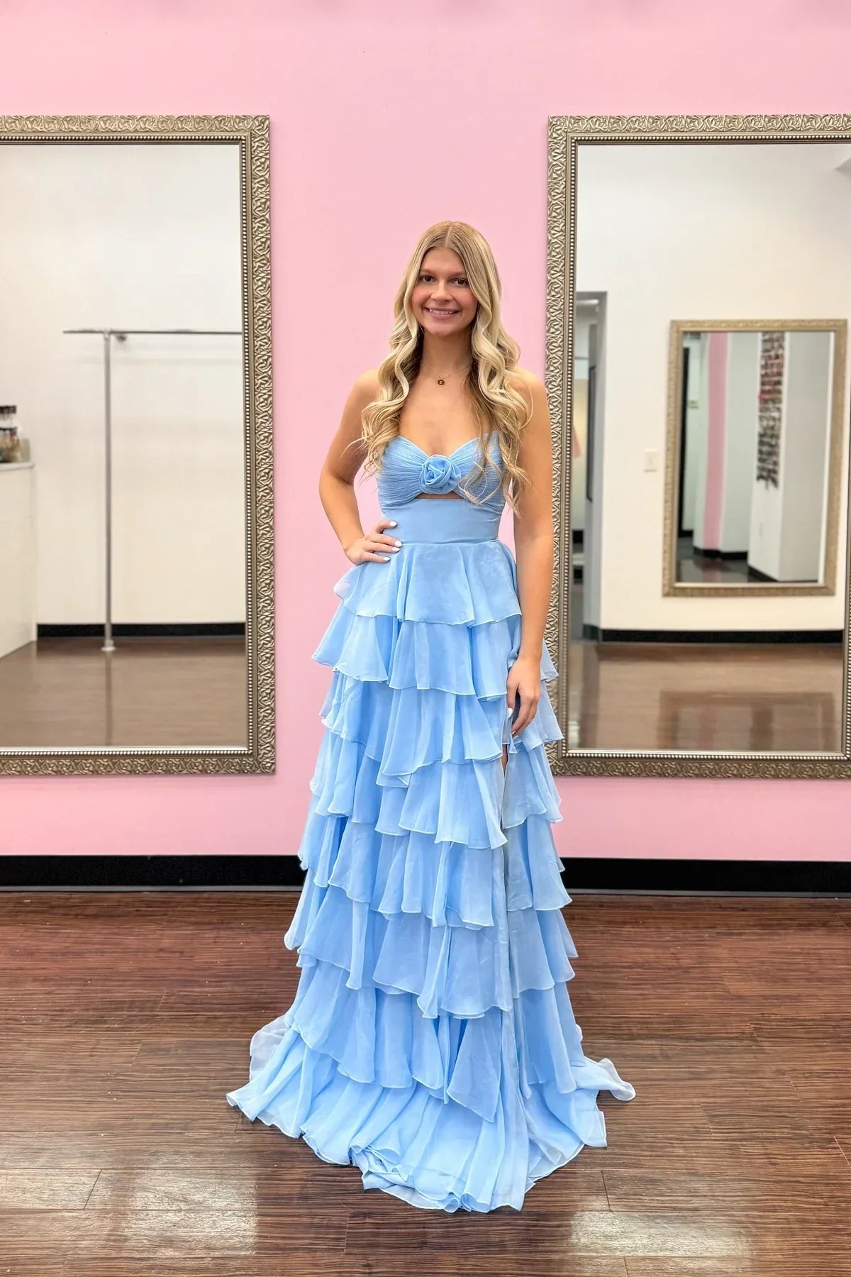 Stylish Refined Beautiful Timeless Elegant Red A-Line Strapless Sleeveless Floor-Length Prom Dress