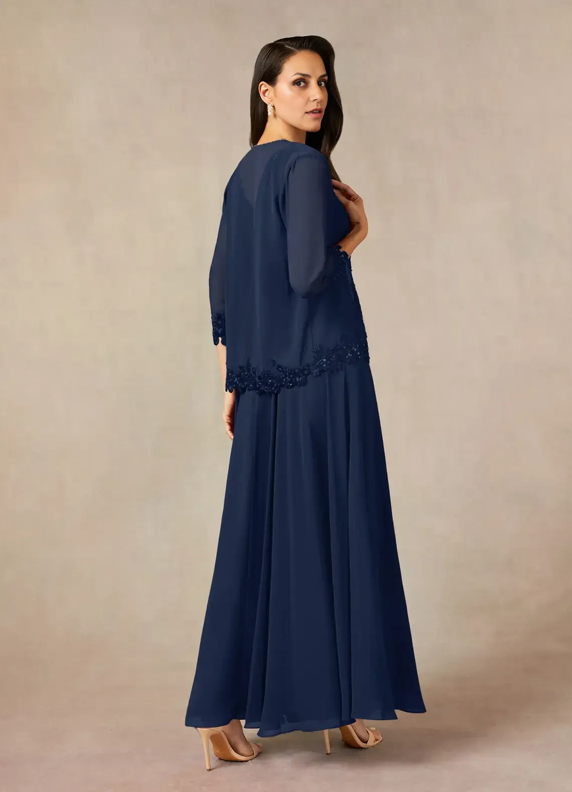 Refined Beautiful Timeless Elegant Chiffon A-Line V-Neck Mother of the Bride Dress
