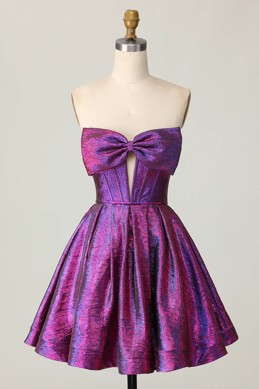 Elegant Red Lace A-Line Classic-Neck Classic-Sleeve Lace-Up-Back Mini-Length Homecoming Dress
