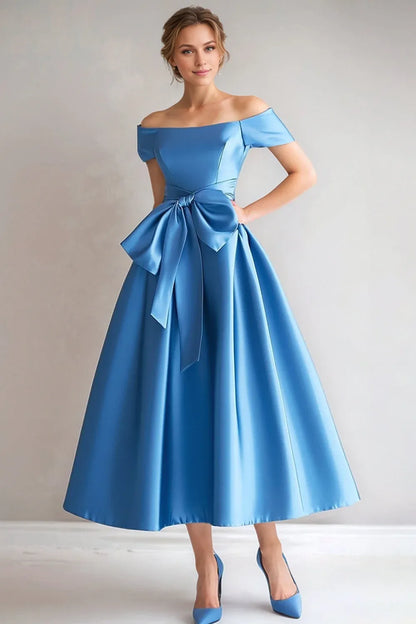 Elegant Sky Blue Satin A-Line Short Sleeve Short Mother of the Bride Dress
