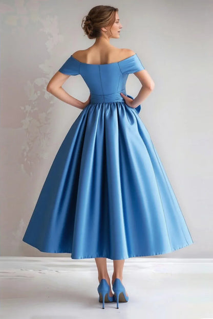 Elegant Sky Blue Satin A-Line Short Sleeve Short Mother of the Bride Dress