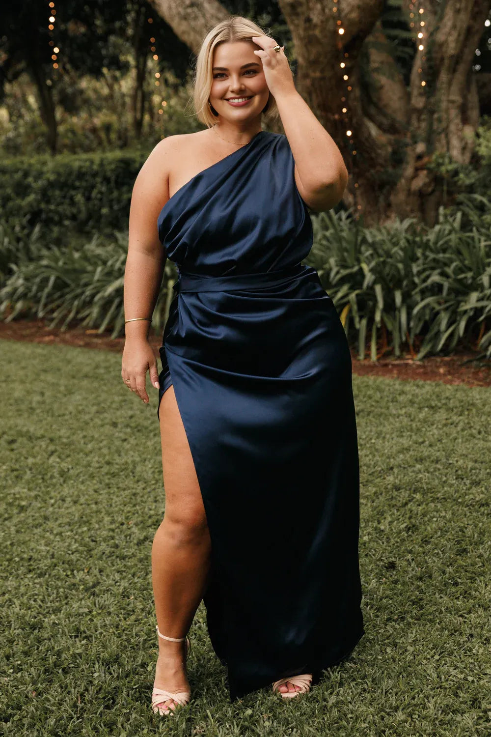 Special Occasion Sophisticated Graceful Stylish Refined Elegant Black Satin Sleeveless Prom Dress